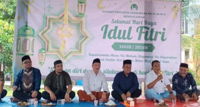 Warga Blok D Perumnas Karawang Hadiri Acara Halal Bi Halal untuk Mempererat Tali Silaturahmi