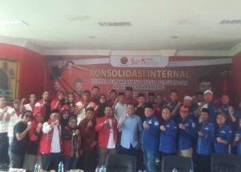Demokrat Pedekate Dengan PDIP. Bangum Komumikasi Politik.Jelang Pilkada Karawang 2024