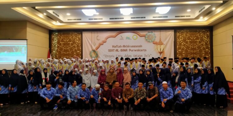 SDIT Al Bina Purwakarta Gelar Haplah  Akhirussanah