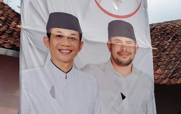 Pasangan Bacalonbup Purwakarta Om Zein Dan Bang Ijo Gelar Pemeriksaan Dan Pengobatam Gratis