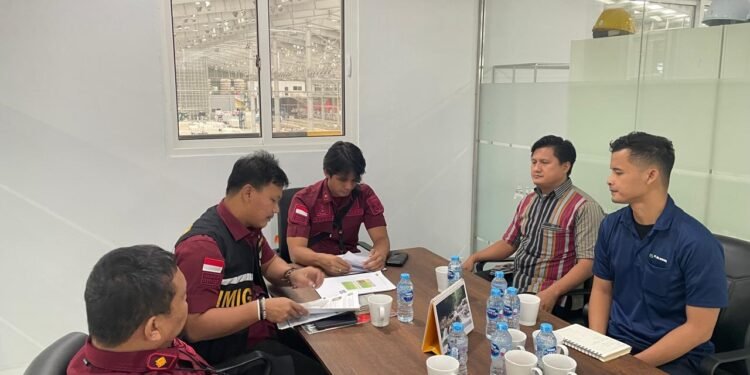 Puluhan TKA Dirazia Jagratara Imigrasi Karawang