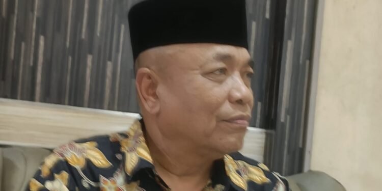 Abah Wandi  Pastikan Tidak Ada Paksaan Beli Buku  di SMPN I Telagasari