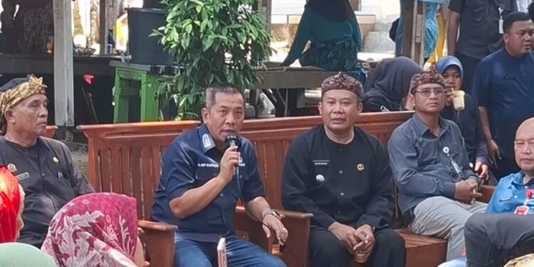 Gebyar Paten  Bupati Karawang H Aep Syaepuloh Ngobras Tampung Keluhan Warga Tegal Waru