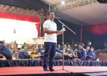 Rangkain HUT Karawang 391 Bupati H Aep Syaepuloh Fasilitasi 3 Dalang Wayang Kulit Pentas di Lapangan Al Azhar  Galuh Mas