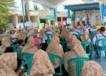 Warga Perumahan Griya Cibalongsari Doakan  Aep Syaepuloh Menang di Pilkada Karawang
