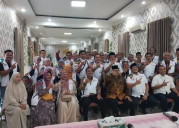 IKPM Gontor Cabang Karawang Deklarasi Dukung Aep-Maslani Di Pilkada  2024