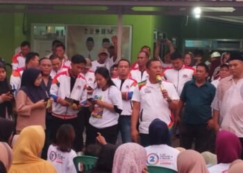 Calo Minggir ,Cabup Petahana No 2  Aep Syaepuloh Fasilitasi Aplikasi Info Loker Online Buat Tenaga Kerja