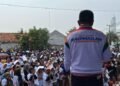 Ribuan  Warga Tirtajaya Tumplek Dukung Cabup No 2  Aep Syaepuloh Melanjutkan Pembangunan Karawang