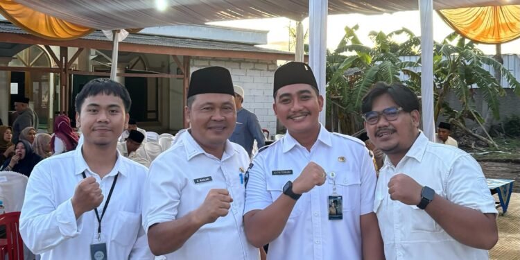 Wabup H Maslani Dampingi Bupati H Aep Syaepuloh Tarling diCibuaya Sekaligus Serahkan Bantuan Rulahu Buat Warga Pedes dan Jayakerta