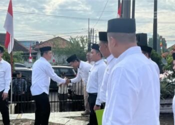 Baru Satu Hari Jabat Kalak BPBD Usep Supriyatna  Tidak Disiplin Senam Pagi Diguyur Bupati