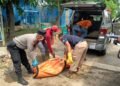 Piket Pamapta Polres Karawang Evakuasi Mayat di Perum Griya Indah Ciampel