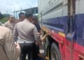 Kecelakaan di Lampu Merah Dauan Cikampek Polisi Periksa Sopir Truk Wing Box Sekaligus Ramcek Kendaraan